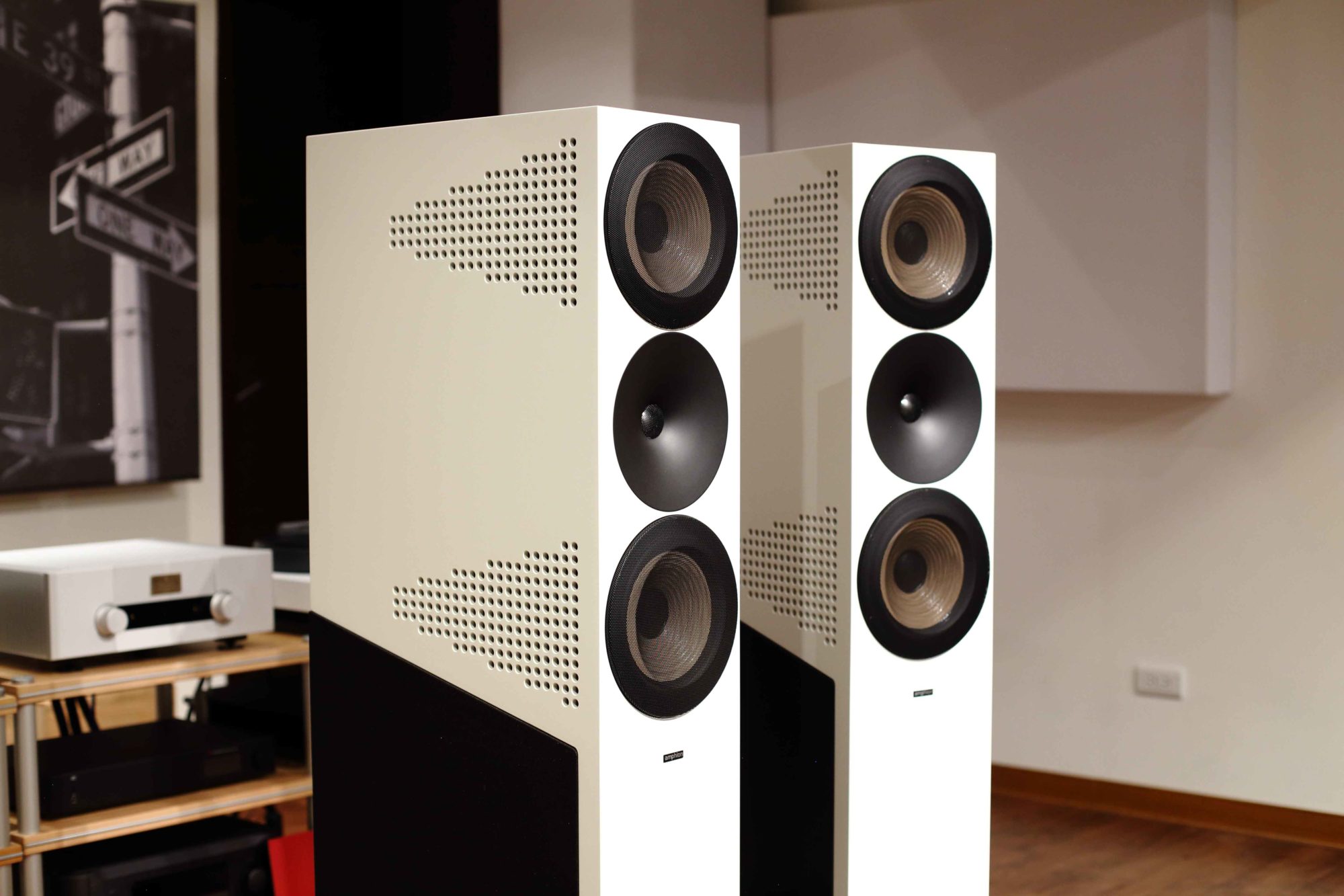 Amphion Krypton3X: Tuyên ngôn đẳng cấp của thương hiệu đến từ Phần Lan | Audio Hoàng Hải