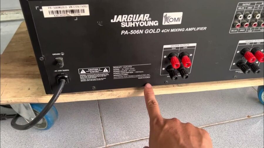 Amply 4 kênh có cấu tạo gồm nhiều bộ phận 