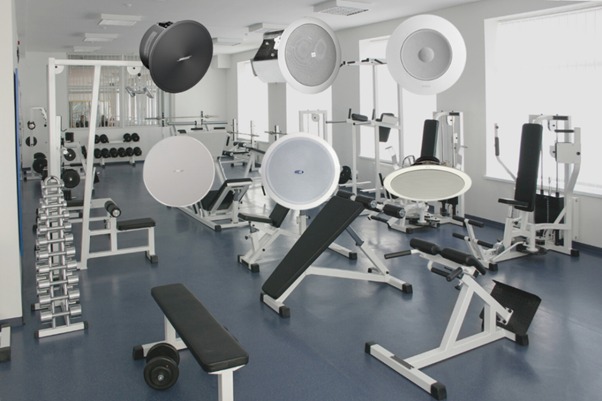 Tổng hợp những thiết bị âm thanh phòng gym cần thiết 2 Hệ thống âm thanh phòng gym giúp thu hút và giữ chân khách hàng