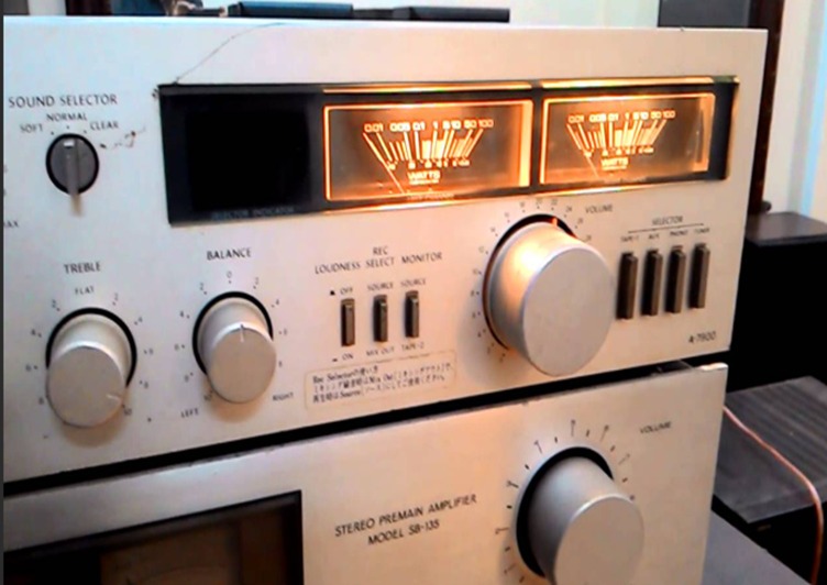 Hiệu suất của amply luxman và accuphase