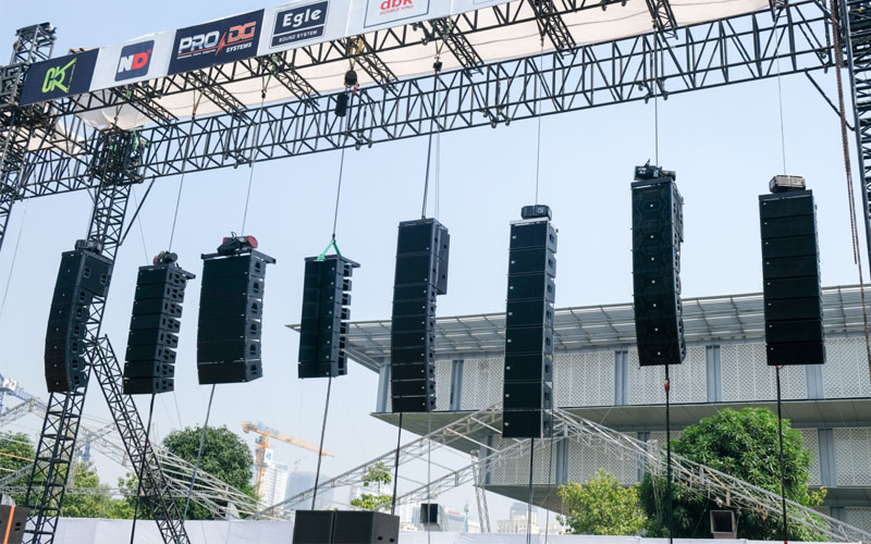 Loa line array là gì? Thông tin chi tiết về loa Array 3 Loa line array là gì?