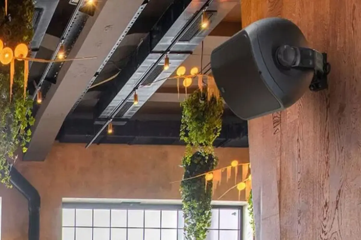 Khám phá top 5 loa quán cafe chất lượng cao