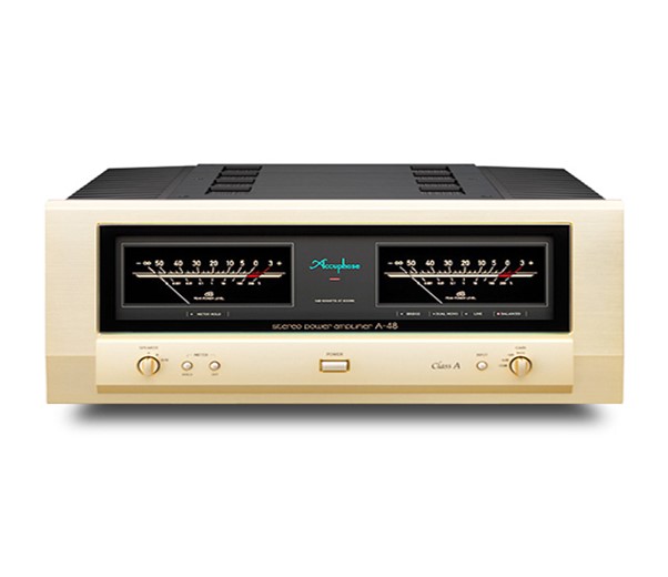 So sánh amply luxman và accuphase về thiết kế