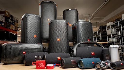 Loa JBL của nước nào? Ưu điểm nổi bật của loa JBL 2 Hãng loa jbl của nước nào: JBL là thương hiệu âm thanh nổi tiếng của Mỹ