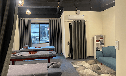Hướng dẫn lắp đặt hệ thống âm thanh spa chuyên nghiệp 6 Loa treo tường có thể gắn nhiều vị trí và đảm bảo chất lượng âm thanh