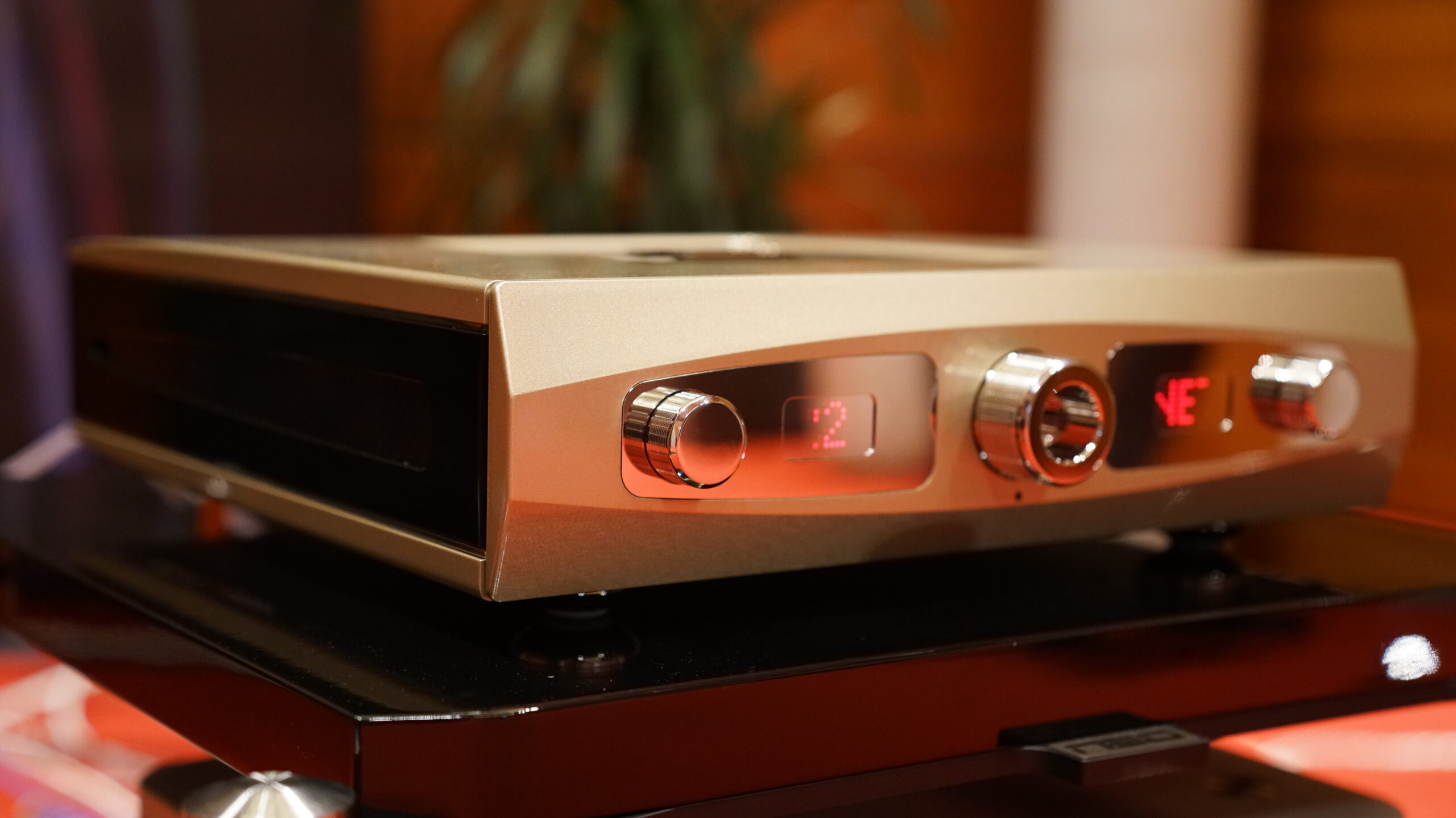 |AVSHOW HÀ NỘI 2025| Reference Digital Music Converter TIDAL for Bugatti MC1 chính thức về đến Audio Hoàng Hải