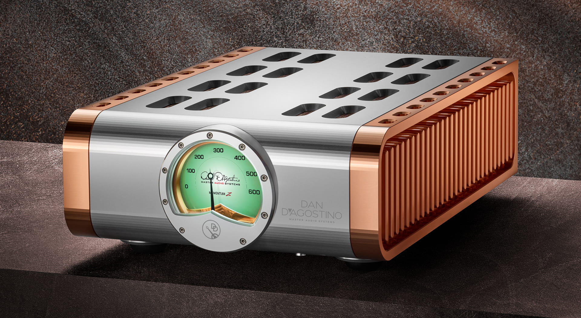 Dan D’Agostino Momentum Z ra mắt: monoblock power amplifier kỷ niệm 15 năm, nâng chuẩn kiểm soát và độ tĩnh cho hệ thống hi-end