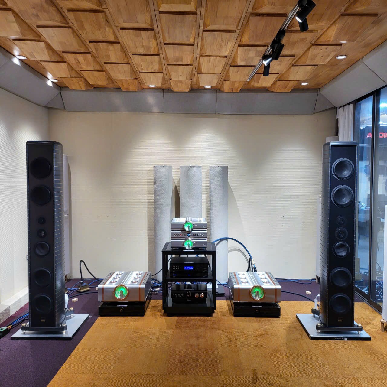 Gauder Akustik DARC 500 – “đỉnh cao kỹ thuật Đức” trong thế giới loa hi-end tham chiếu